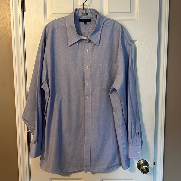 TOMMY HILFIGER Mens Blue White Pin-Striped Button Down Shirt - Picture 1 of 3